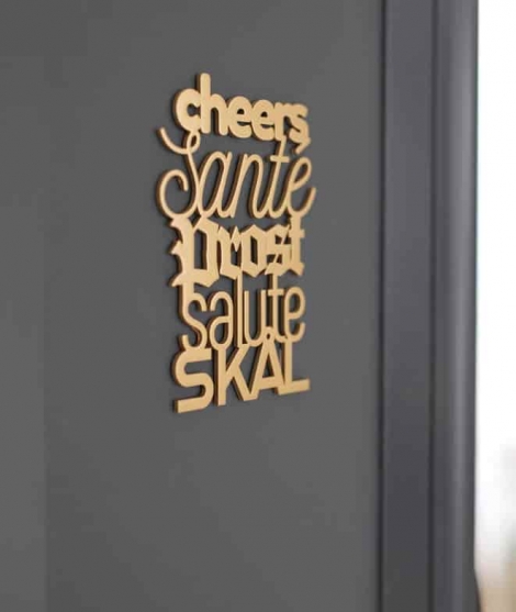Wooden scripture CHEERS WALL DECORATION 24,50 €