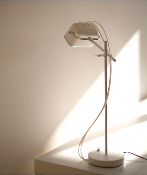 White Tablelamp MOB LIGHTING swabdesign
