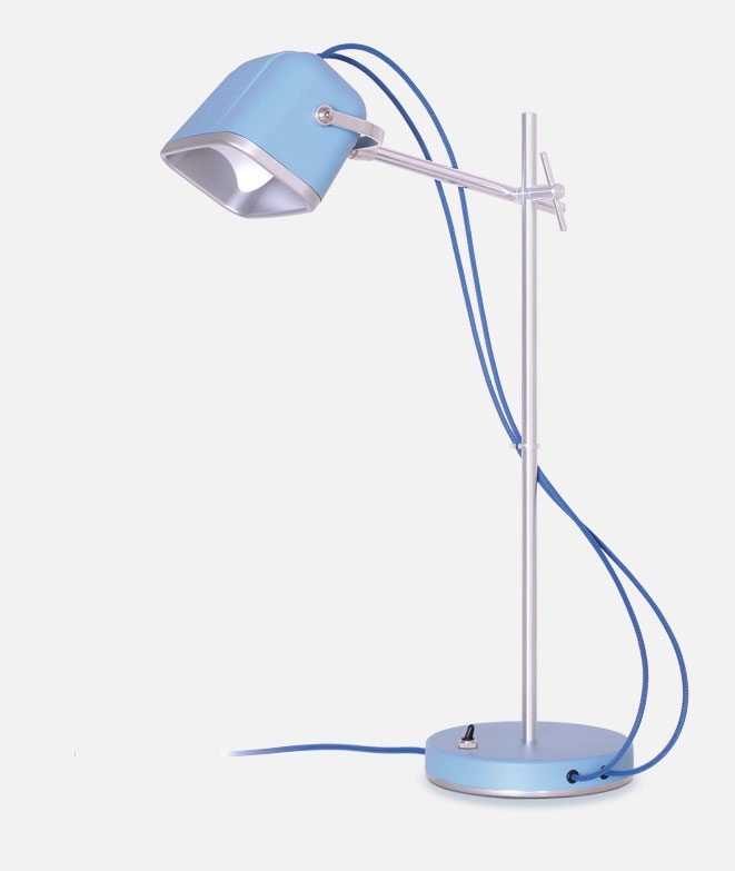Blaue Tischleuchte MOB LEUCHTEN swabdesign Blaue Tischleuchte MOB LEUCHTEN swabdesign