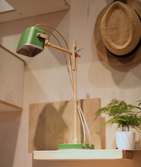 Green wooden Lamp MOB WOOD LIGHTING swabdesign