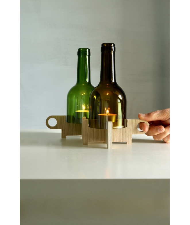 Flaschenkerzenhalter klein WOHNACCESSOIRES 29,00 € Flaschenkerzenhalter klein WOHNACCESSOIRES 29,00 €